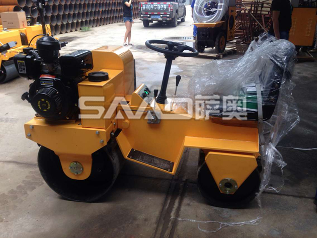 振动压路机行走无力的原因和解决方法