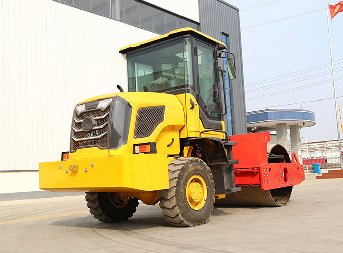 <b>小型压路机方向盘越用越沉的原因</b>