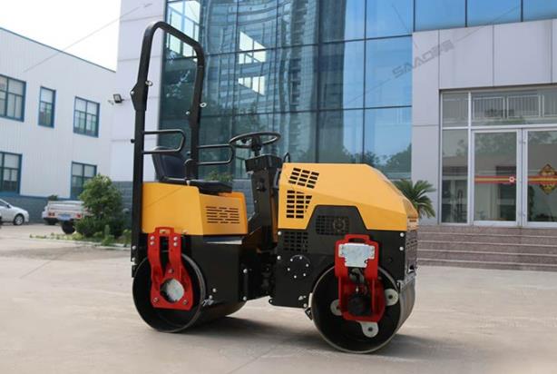 小型压路机