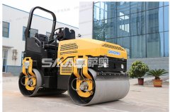 小型座驾式压路机保养时应注意的六大方面
